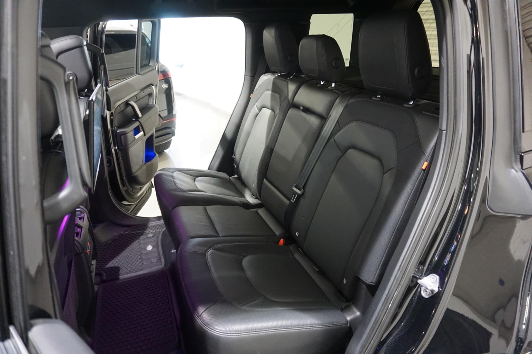 Land Rover Defender 110 2.0 P400e 15.4kWh X-Dynamic HSE Auto 4WD Euro 6 (s/s) 5dr